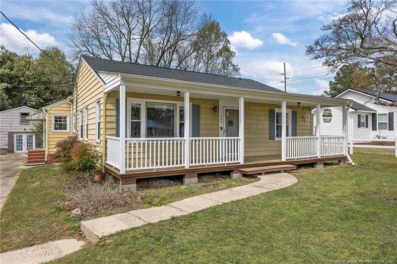 402 Faison Ave, Fayetteville, NC 28304