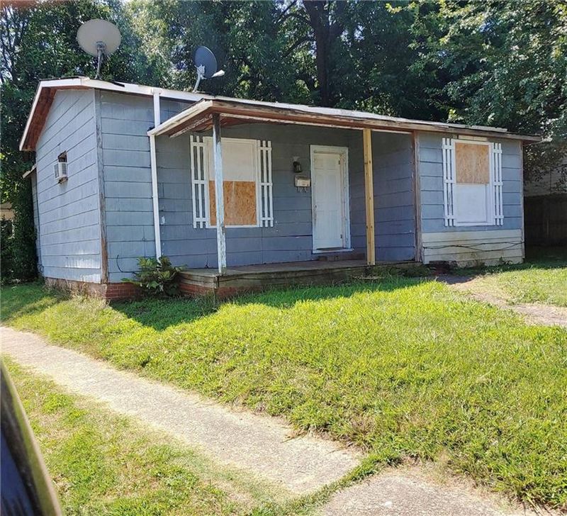 402 S Flanner St S, Burlington, NC 27215