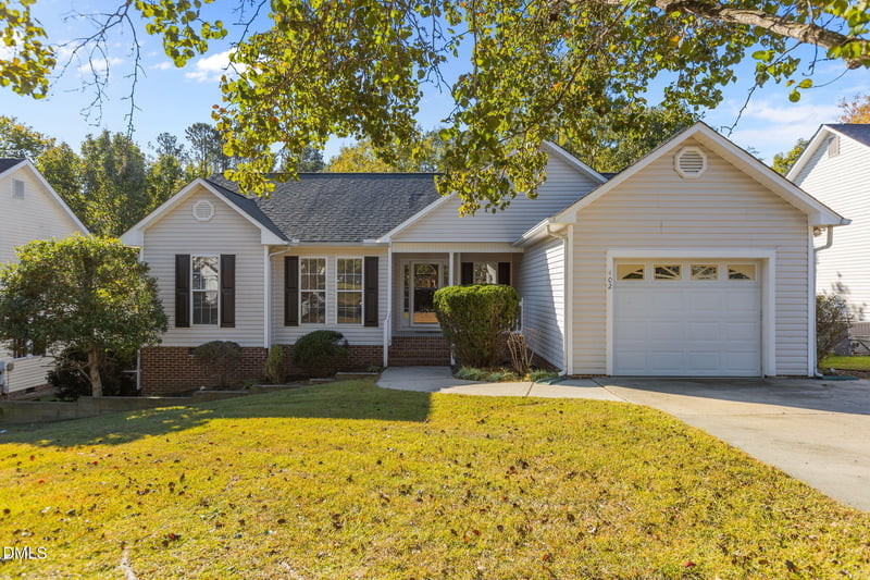 402 Gem Dr, Knightdale, NC 27545