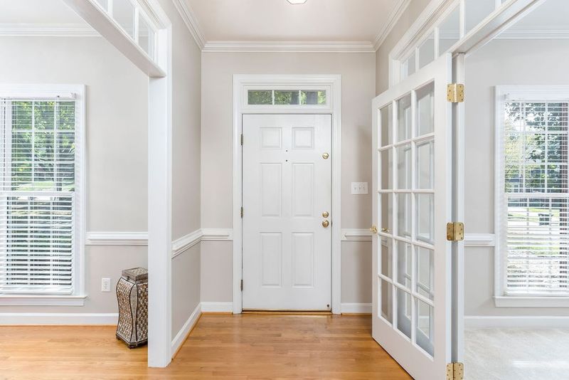 402 Kellyridge Dr, Apex, NC 27502
