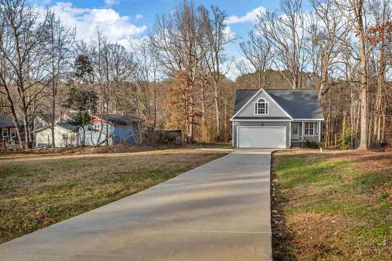 402 Lynch St, Apex, NC 27502