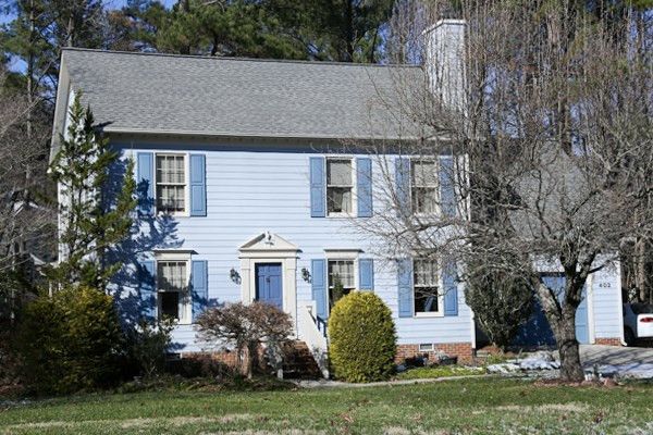 402 Pinewood Dr, Apex, NC 27502