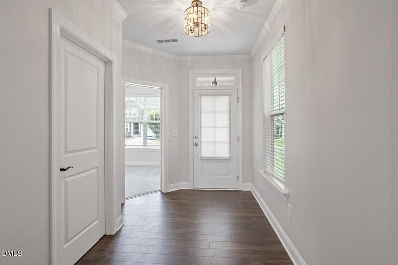 402 Ressler St, Holly Springs, NC 27540