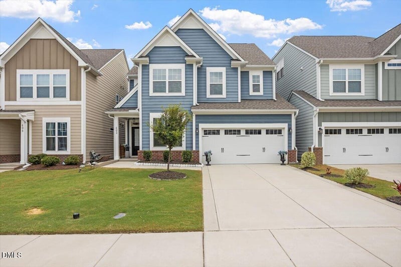 402 Ressler St, Holly Springs, NC 27540
