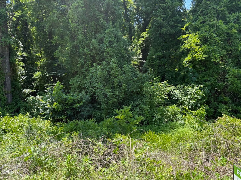 402 Robbins Rd, Durham, NC 27703