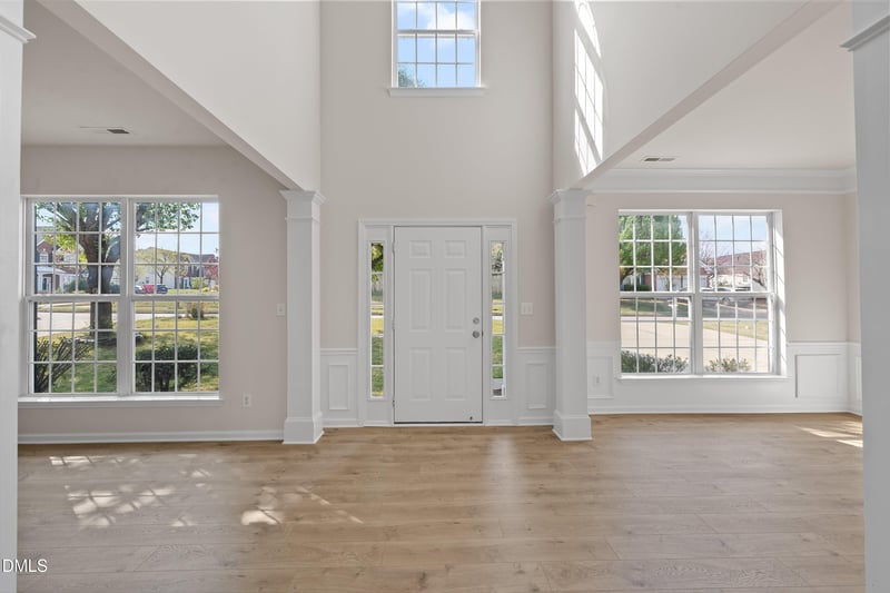 402 Sherwood Forest Pl, Cary, NC 27519