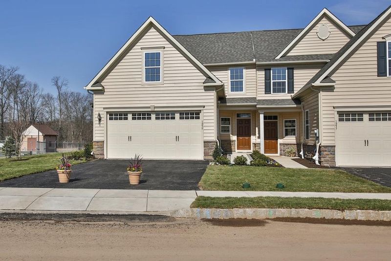 402 Smallwood Dr, Durham, NC 27703