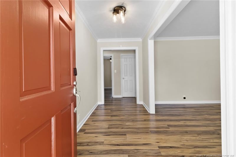 402 Thorncliff Dr, Fayetteville, NC 28303