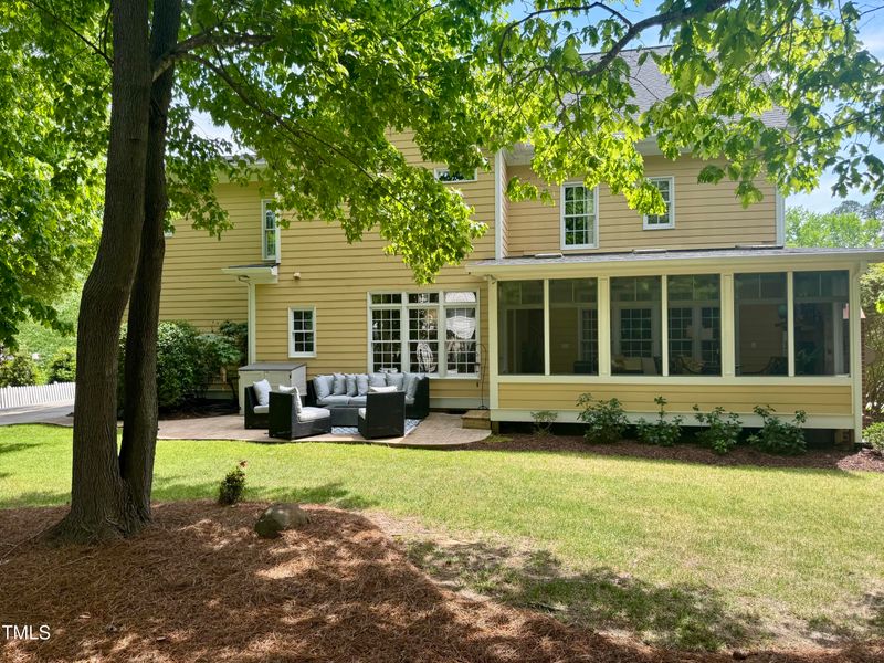 402 Troycott Pl, Cary, NC 27519