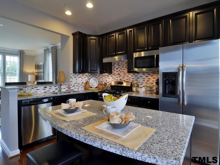 402 N Tunstall Ave #1001C, Apex, NC 27502