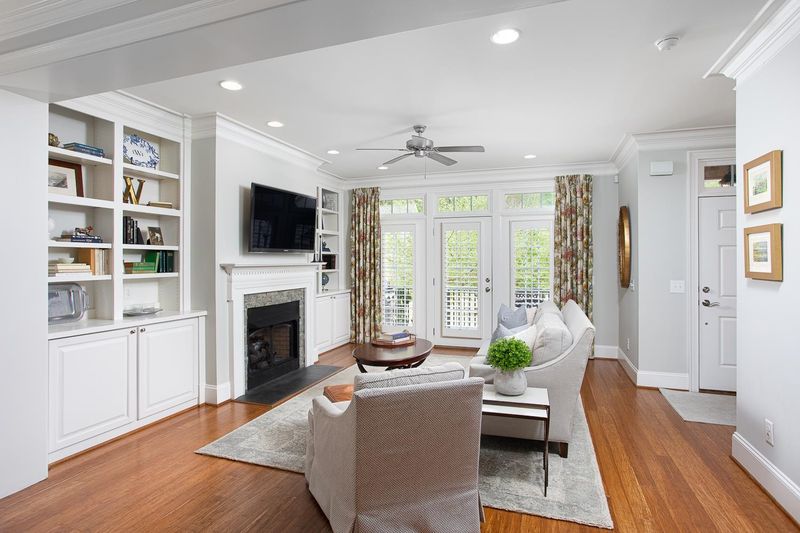 402 Valleyshire Rd, Durham, NC 27707