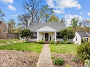 402 Westdale Pl, Greensboro, NC 27403