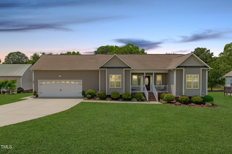 402 Wilma St, Angier, NC 27501