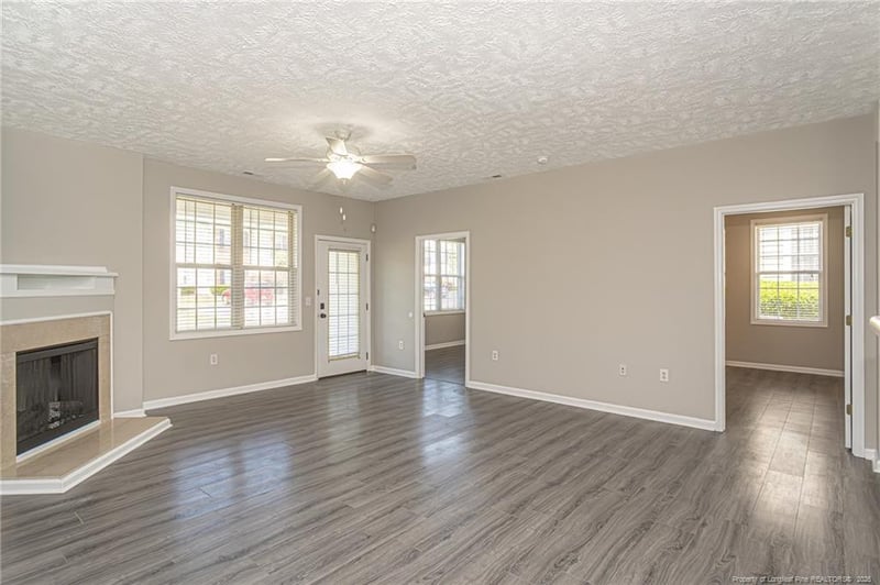 4020 Bardstown Ct, Fayetteville, NC 28304