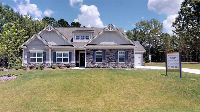 4020 Mendenhall Dr #6, Zebulon, NC 27597