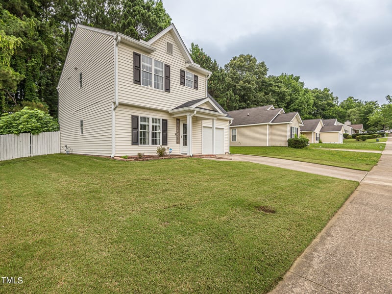 4020 Mindspring Dr, Raleigh, NC 27610