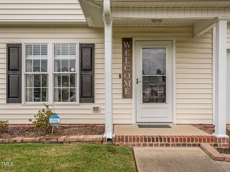 4020 Mindspring Dr, Raleigh, NC 27610