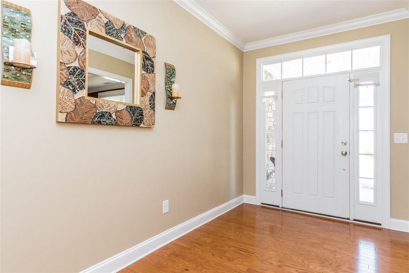 4020 Strendal Dr, Cary, NC 27519