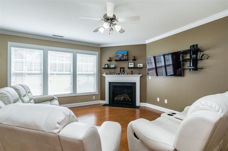 4020 Strendal Dr, Cary, NC 27519