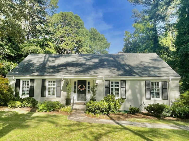 4022 Glen Laurel Dr, Raleigh, NC 27612