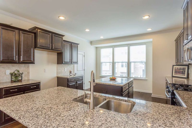 4022 Robious Ct, Cary, NC 27519