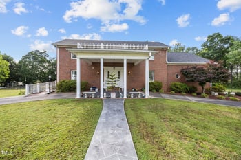 4024 Rural Retreat Rd, Burlington, NC 27215