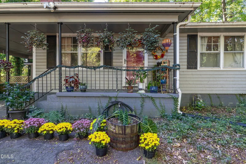 4025 Greenleaf St, Raleigh, NC 27606