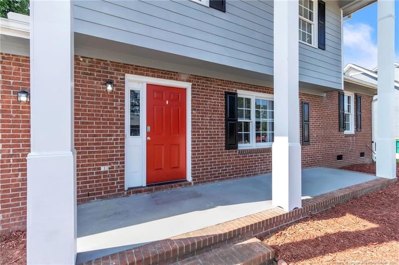 4025 Polk Dr, Hope Mills, NC 28348