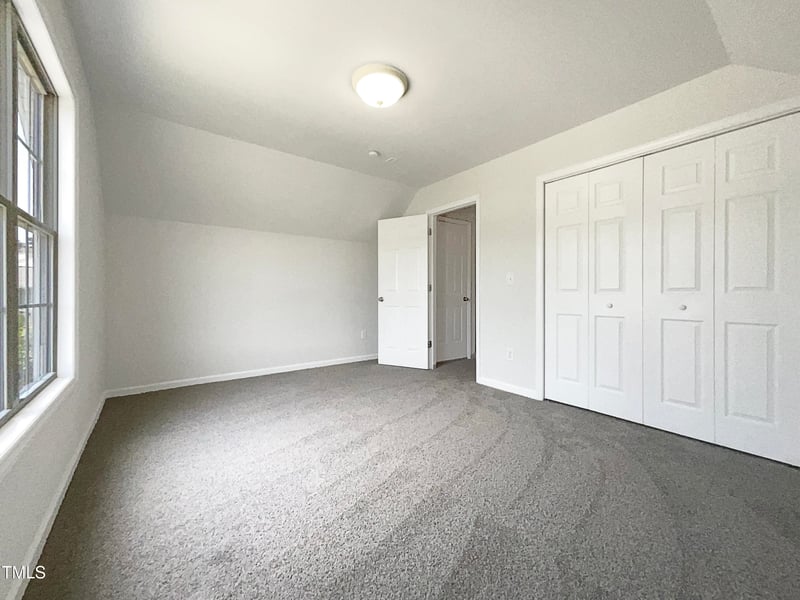 4025 Scofield Dr, Raleigh, NC 27610