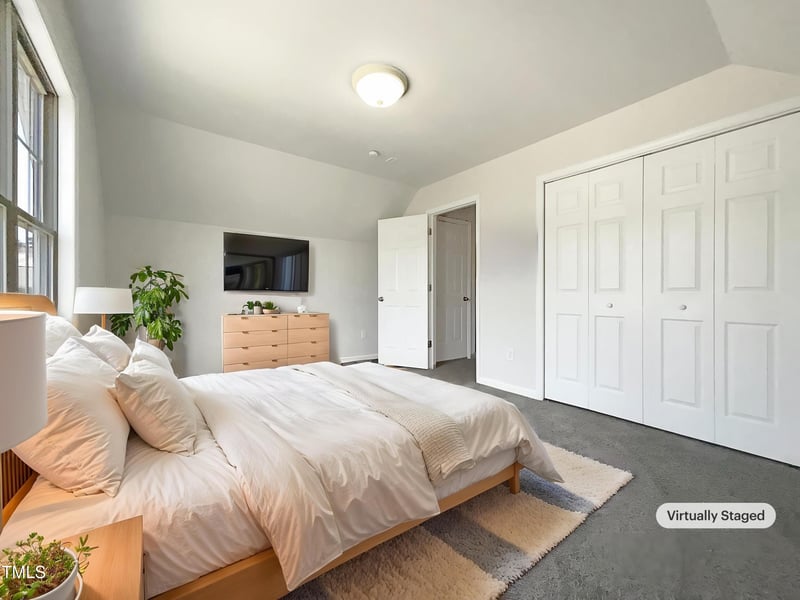 4025 Scofield Dr, Raleigh, NC 27610