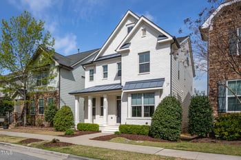 4026 Overcup Oak Ln, Cary, NC 27519