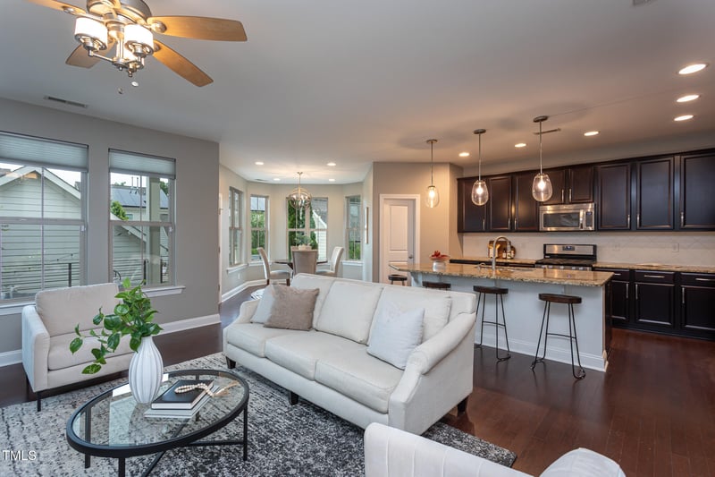 4026 Overcup Oak Ln, Cary, NC 27519