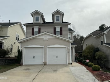 4028 Remington Oaks Cir, Cary, NC 27519