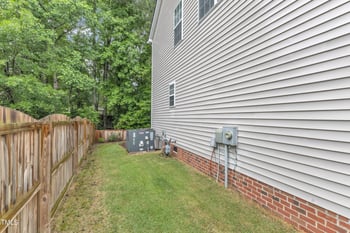 4028 Winecott Dr, Apex, NC 27502