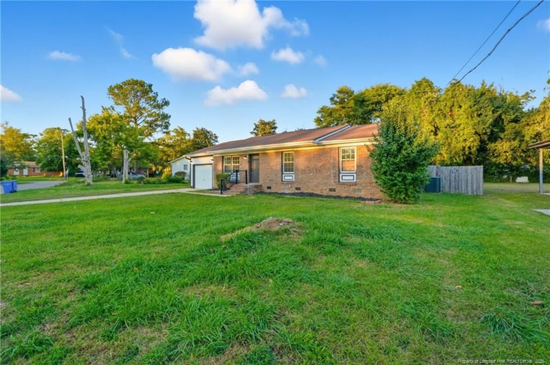 403 Atwell Dr, Fayetteville, NC 28314