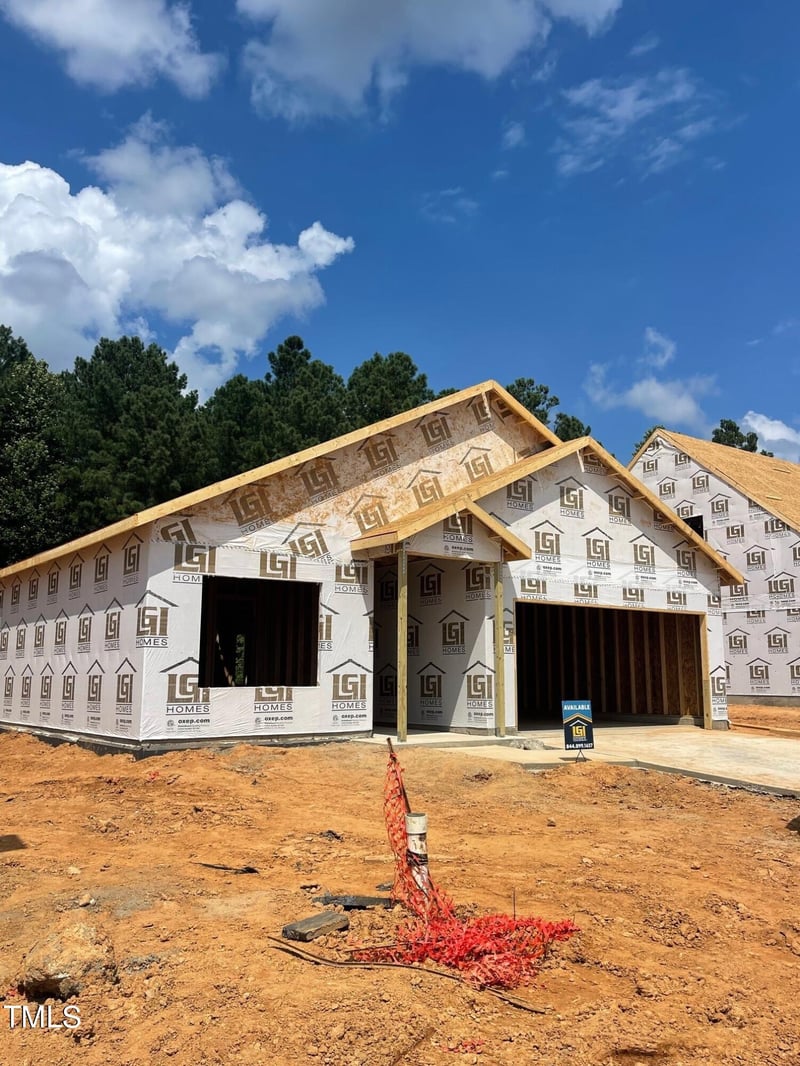 403 Azalea Gaze Dr, Youngsville, NC 27596