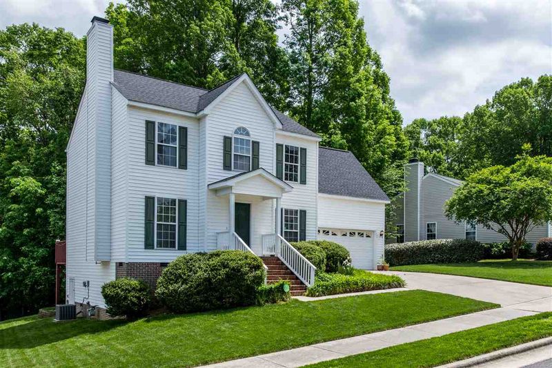 403 Bergen Ave, Apex, NC 27502