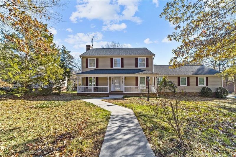 403 Billingham Dr, Burlington, NC 27215