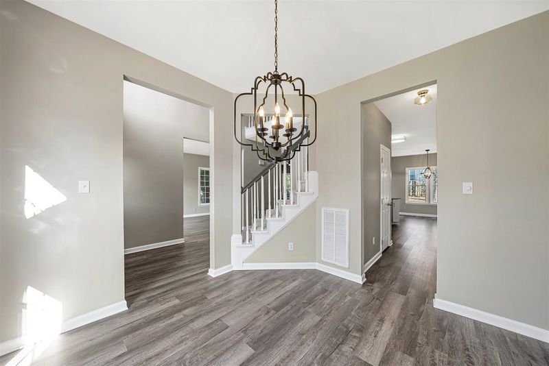 403 Brook Creek Dr, Cary, NC 27519