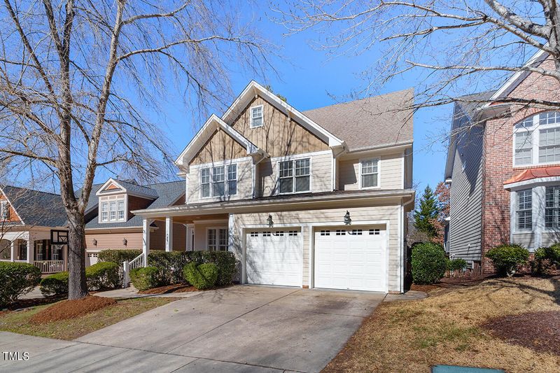 403 Chandler Grant Dr, Cary, NC 27519
