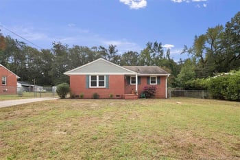 403 Durant Dr, Fayetteville, NC 28304