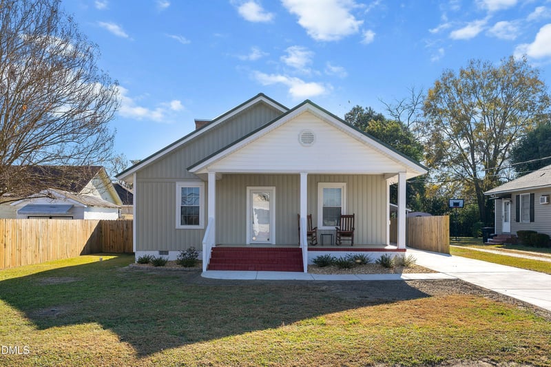 403 E St, Erwin, NC 28334