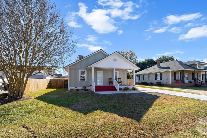 403 E St, Erwin, NC 28334