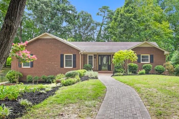 403 Edinburgh Dr, Burlington, NC 27215