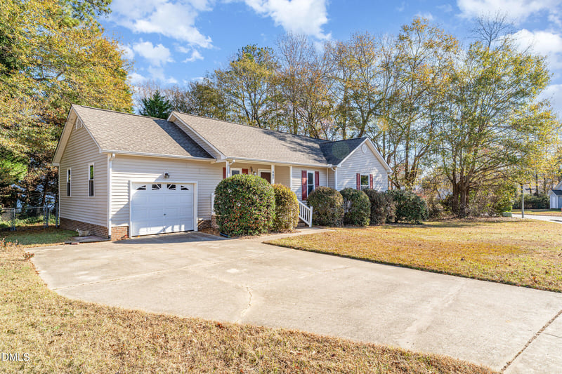 403 Garrison Ave, Clayton, NC 27520