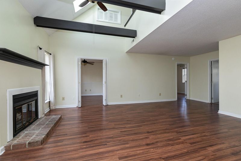 403 Gooseneck Dr #A-6, Cary, NC 27513