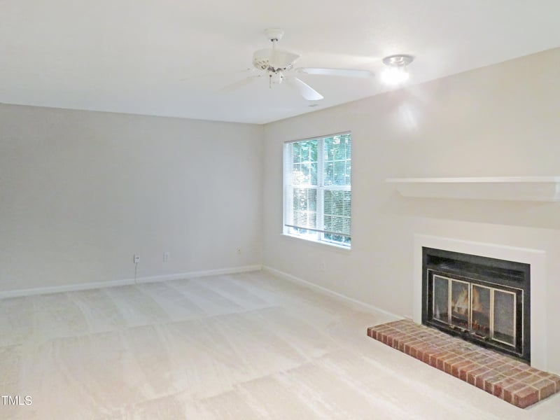 403 Gooseneck Dr, Cary, NC 27513