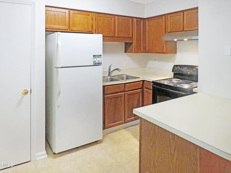 403 Gooseneck Dr, Cary, NC 27513