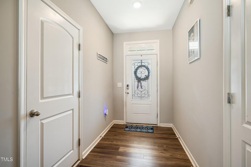 403 Lagoon Ln, Mebane, NC 27302