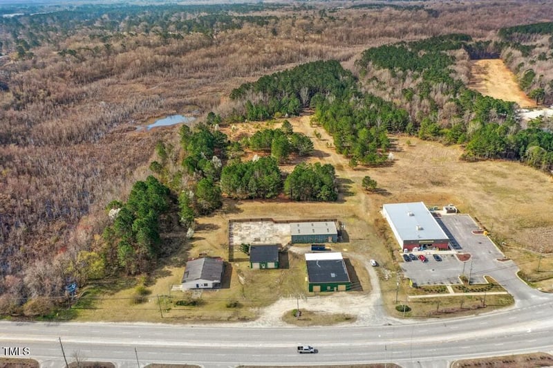 403 W Market St, Smithfield, NC 27577